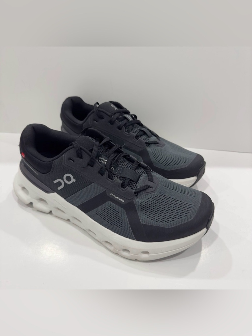On Running Cloudrunner 2 Women’s Shoes